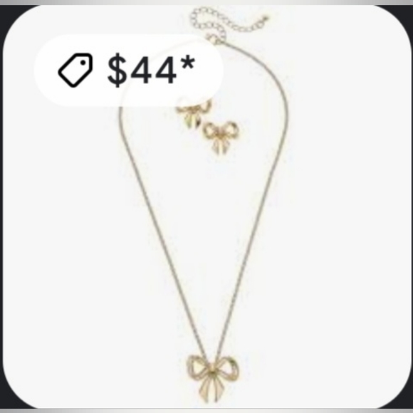 Gold Necklace - Picture 9 of 13